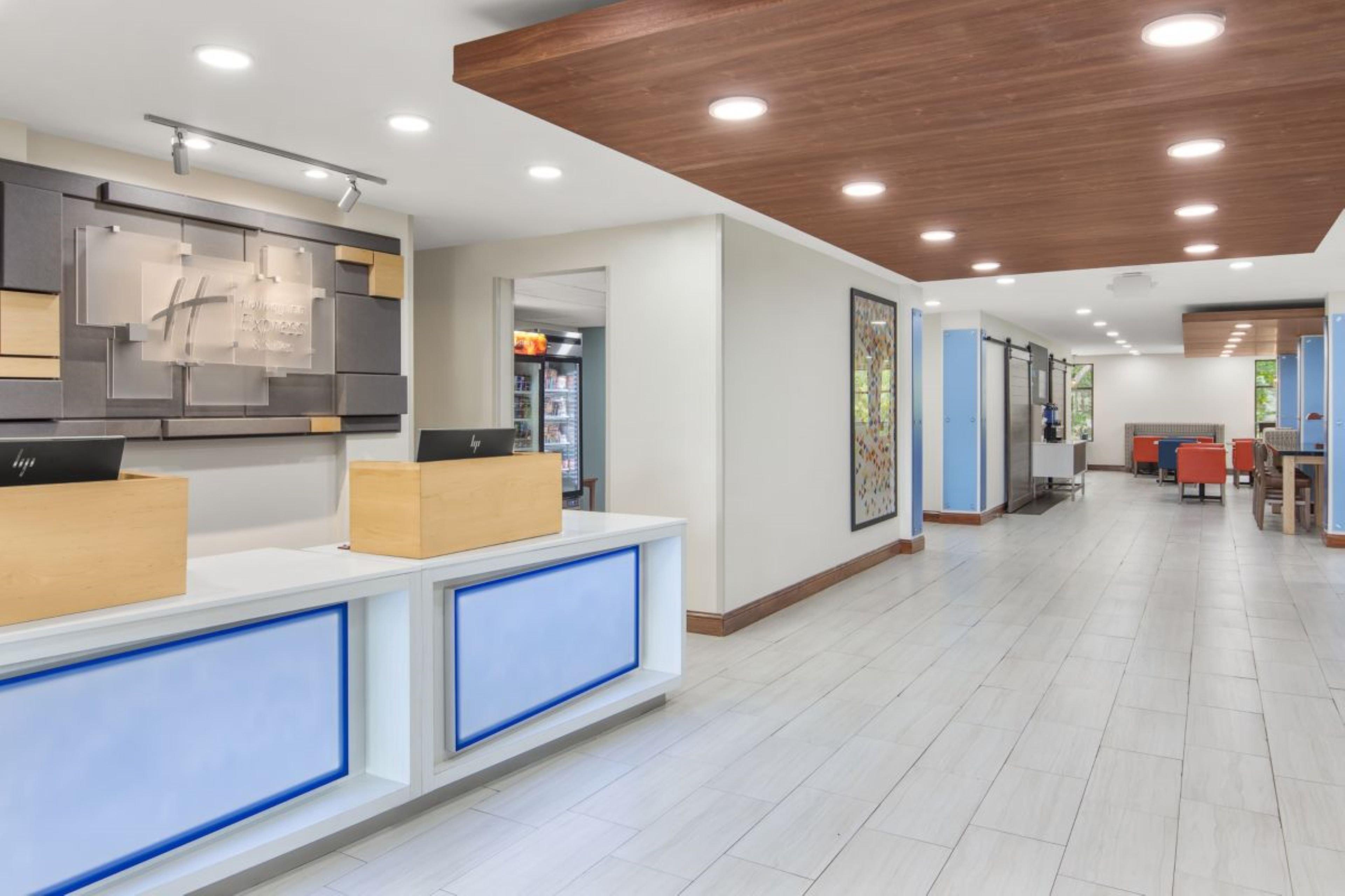 Holiday Inn Express & Suites Pembroke Pines-Sheridan St By Ihg Экстерьер фото