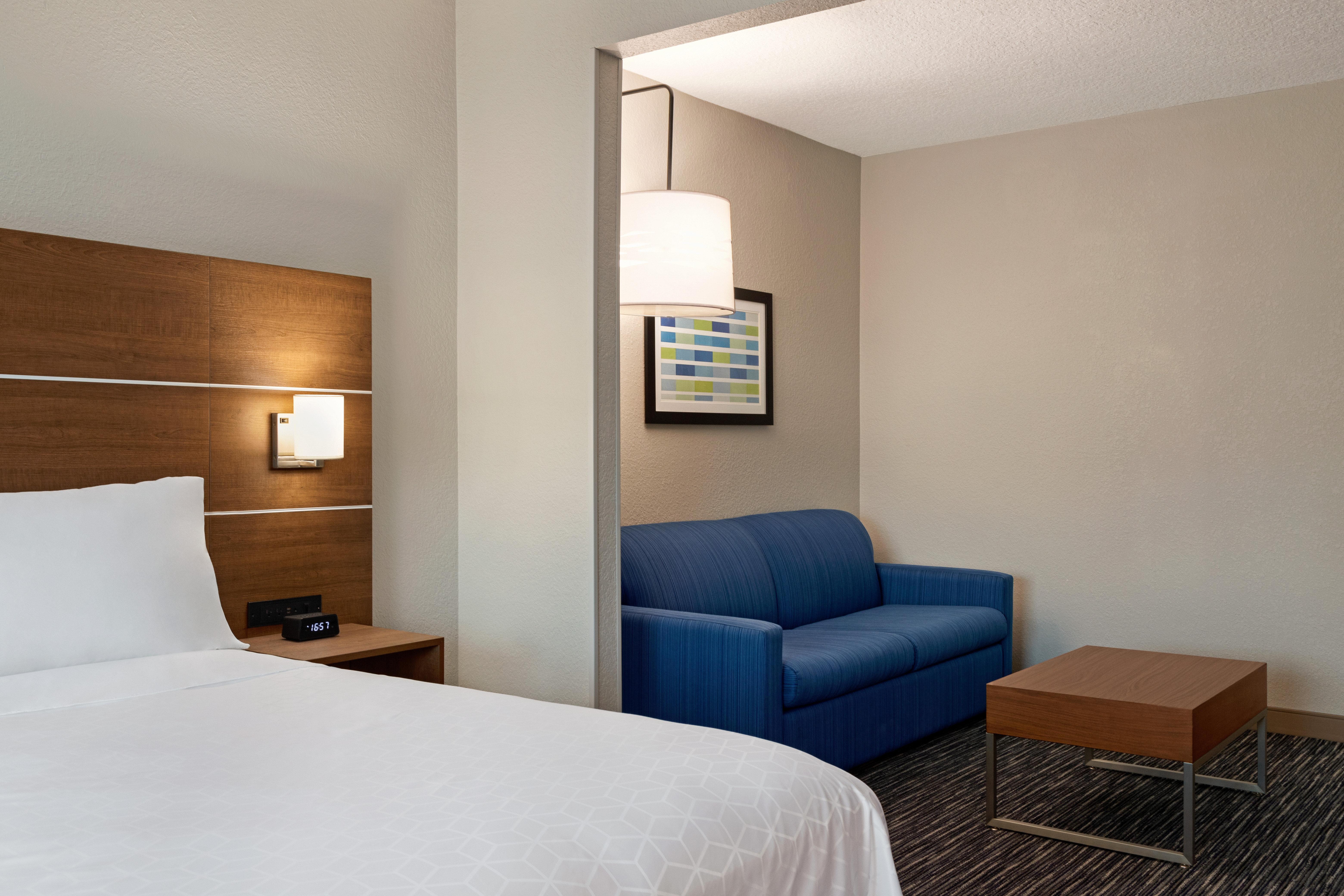 Holiday Inn Express & Suites Pembroke Pines-Sheridan St By Ihg Экстерьер фото